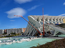 Montaje decorados pelcula Disney Tomorrowland en la Ciudad de las Artes y las Ciencias de Valencia